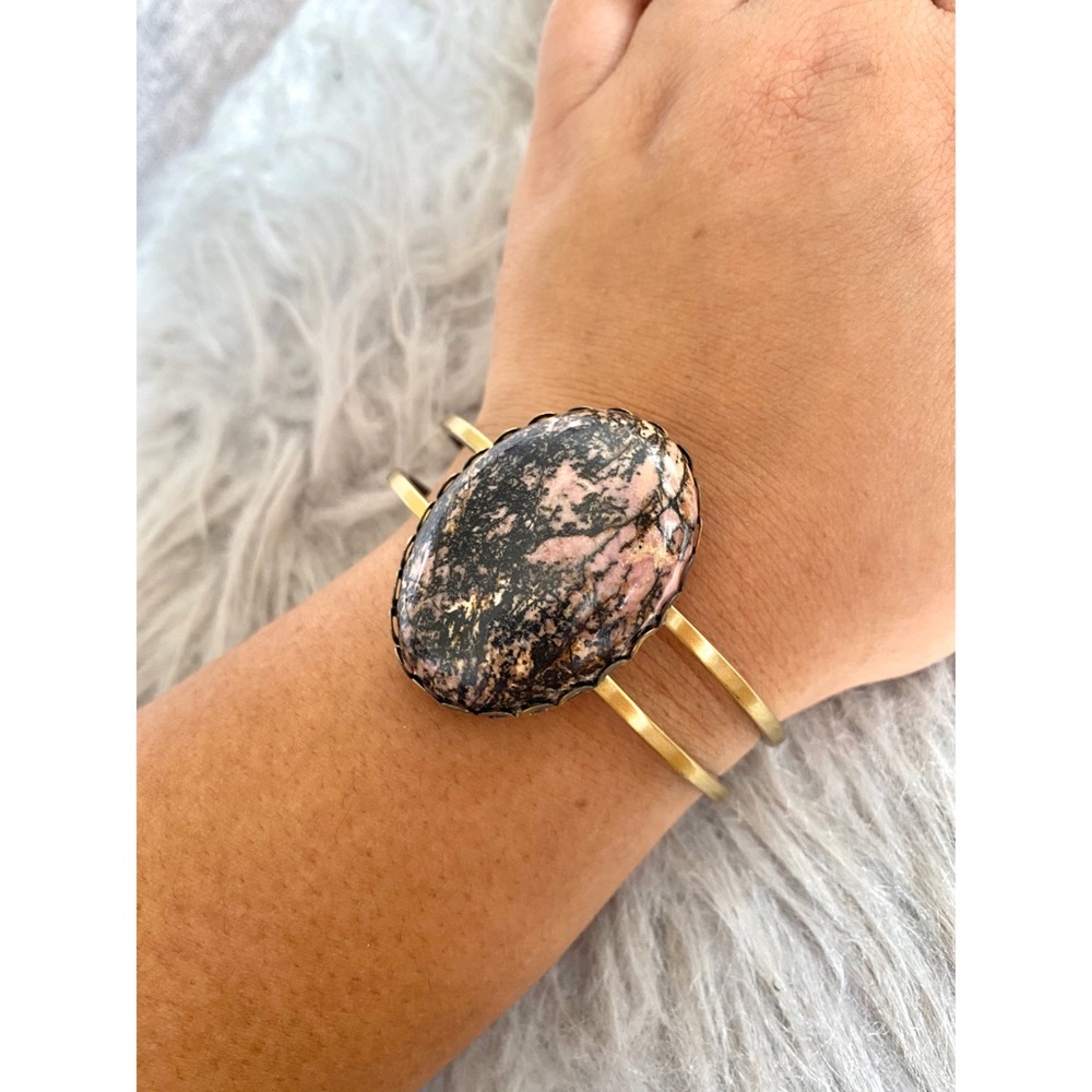 Never worn Rhodonite stone bracelet